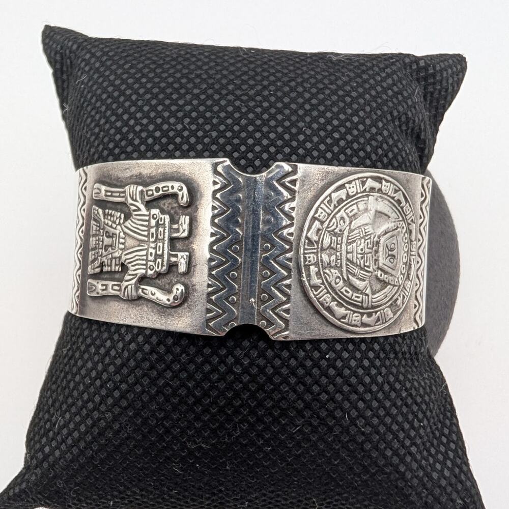 Vintage/Antique Silver Peruvian Inca or Aztec Primitive Tribal Cuff Bracelet